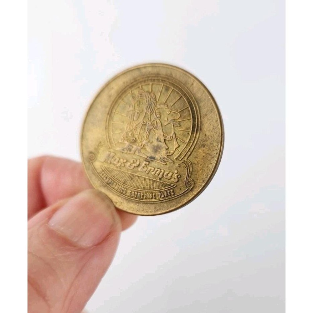 Vintage Max & Erma's Logo Restaurant Token Coin German Village Columbus Ohio OH‎